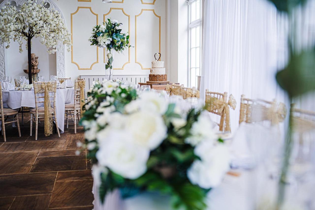 Court Colman Manor Pensionat Bridgend  Eksteriør billede