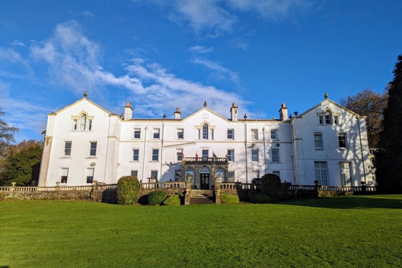 Court Colman Manor Pensionat Bridgend  Eksteriør billede