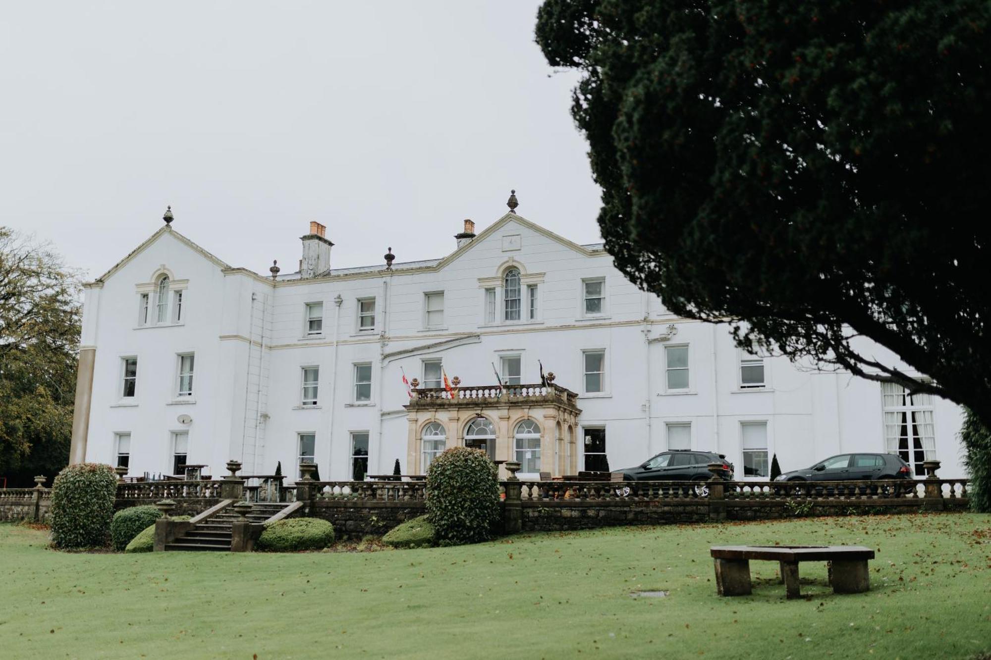 Court Colman Manor Pensionat Bridgend  Eksteriør billede